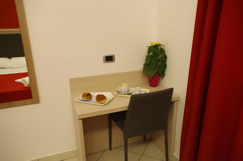 ホテル チェントラーレ ミラノ イタリア